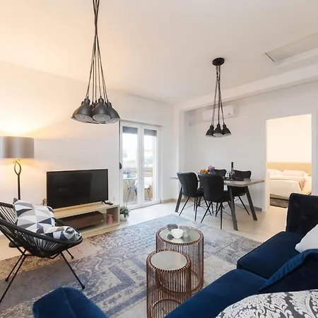Ema Apartment Zadar
