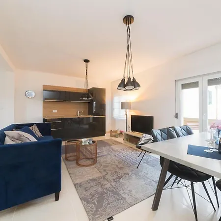 Appartement Ema *